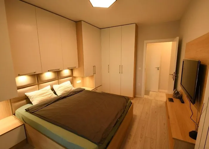 Md Your Fancy Place アパート ソフィア